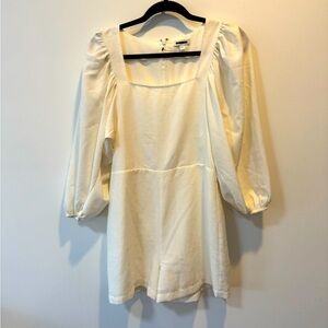 Express Women’s White Longsleeve Square neck Romper Size S